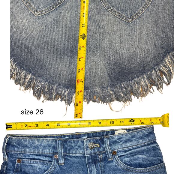 Free People We The Free Bailey Blue Denim Mini Skirt Sz 27 High Rise - Picture 4 of 5